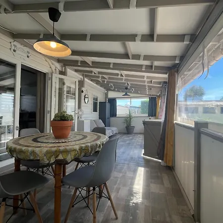 Chalet Charming Mobile With Pool In Hyeres